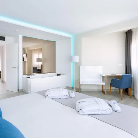 Aparthotel Playaolid & Costa Adeje (Tenerife)