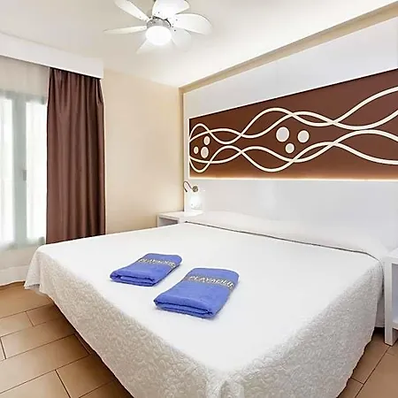 Playaolid & Aparthotel 3*