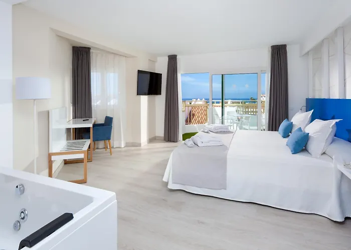 Playaolid & Aparthotel