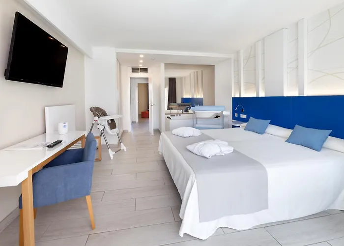 Aparthotel Playaolid & Costa Adeje (Tenerife)