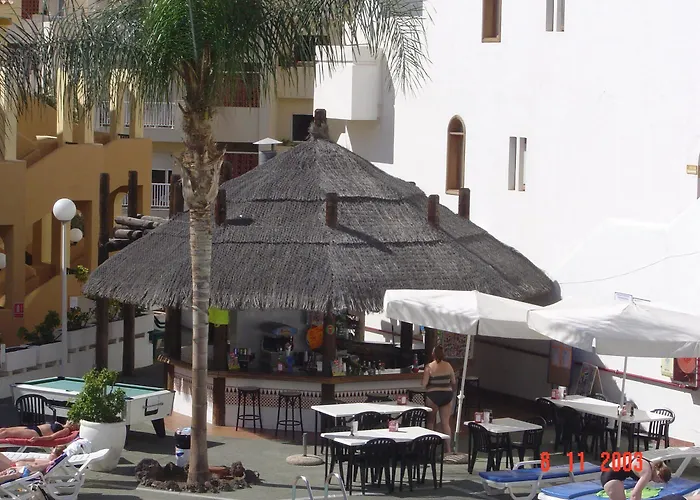 Aparthotel Playaolid &